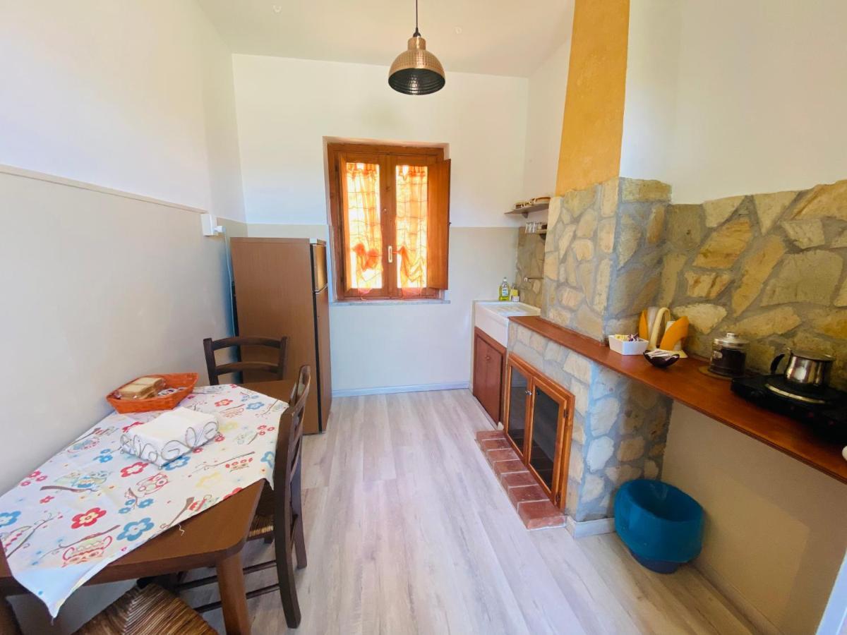 B&B Lao Papasidero Buitenkant foto
