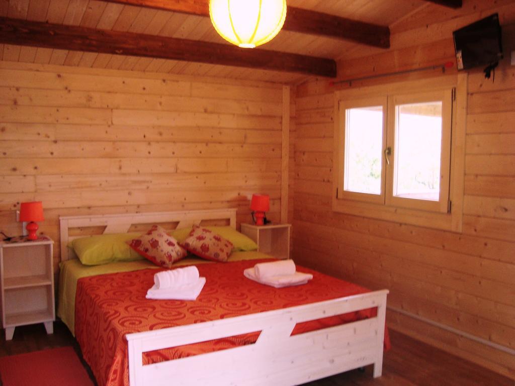 B&B Lao Papasidero Kamer foto